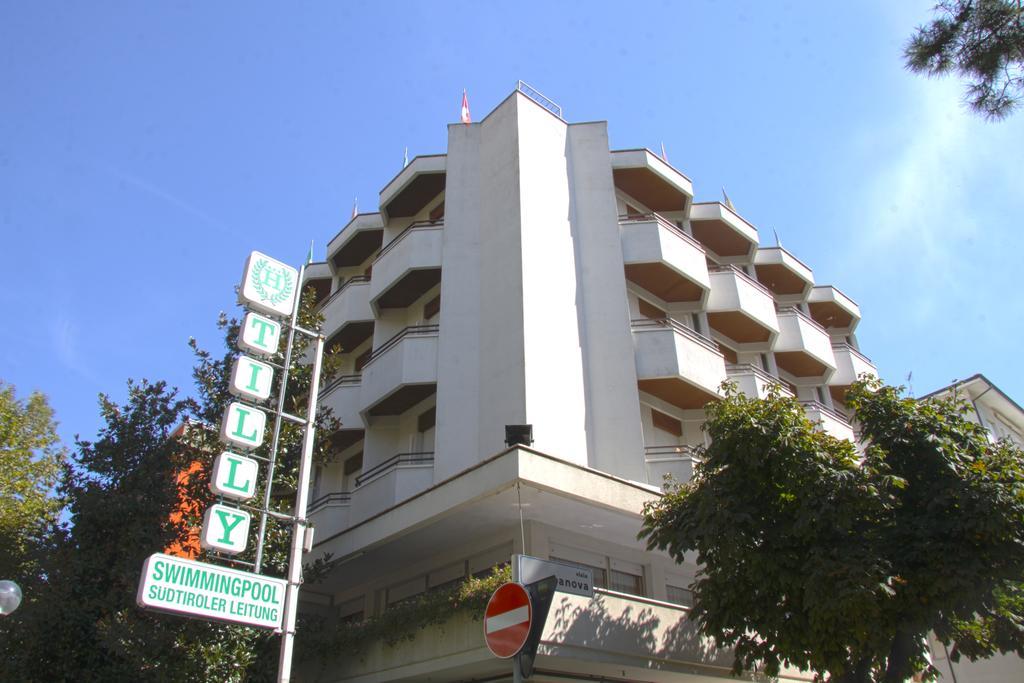Hotel Tilly 체제나티코 외부 사진